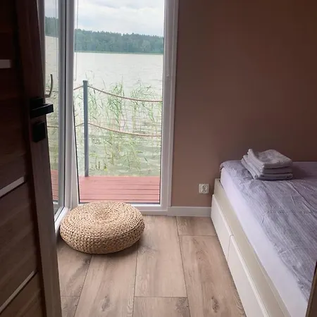Apartament A Na Wodzie 1 Z 4 Domków *