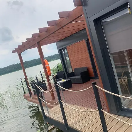 Апартаменты Domki Na Wodzie Warminskie Pompeje Barczewko