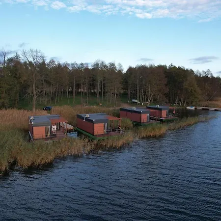 Апартаменты Domki Na Wodzie Warminskie Pompeje