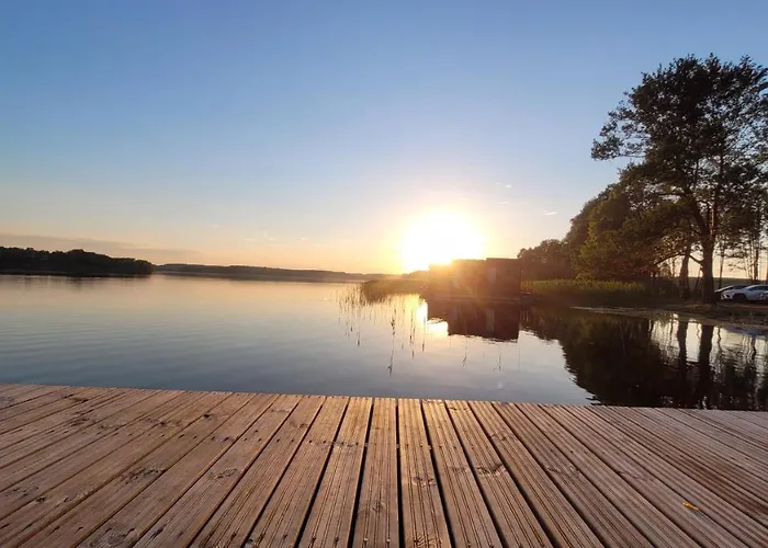 A Na Wodzie 1 Z 4 Domków